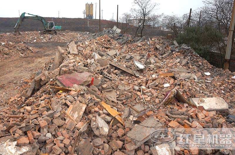 废旧红砖能不能粉碎后再利用？废旧红砖粉碎用什么设备？