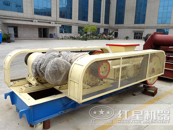 对辊式破碎机配件哪里买：出身很重要