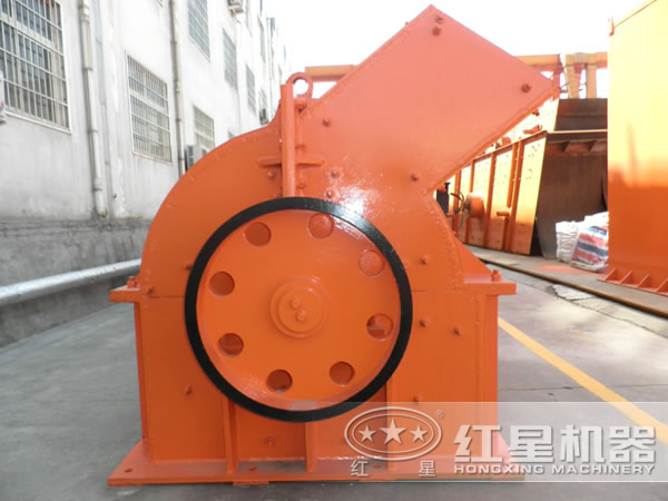 砂石锤式破碎机厂家分析机身发热问题