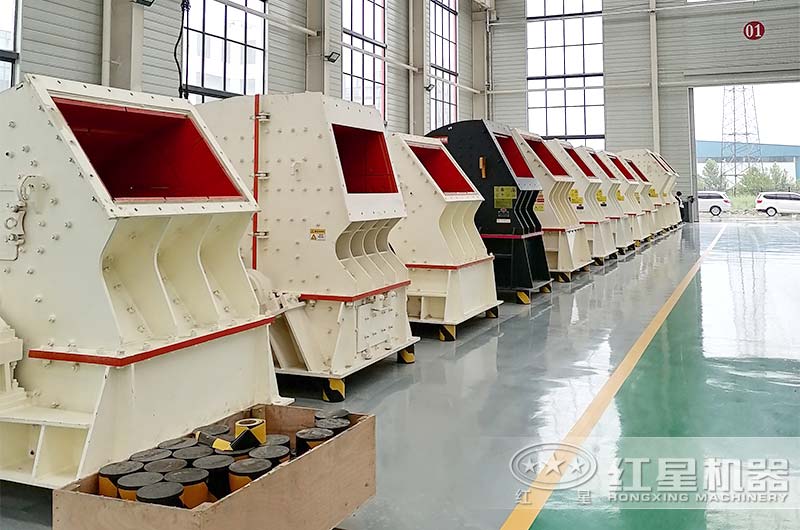 PCZ系列破碎机参数有吗？破碎砂岩一小时1300吨机型报价