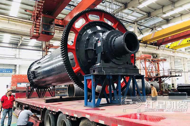 183×6米铁矿石球磨机处理量多大？格子排料和溢流排料有什么区别？