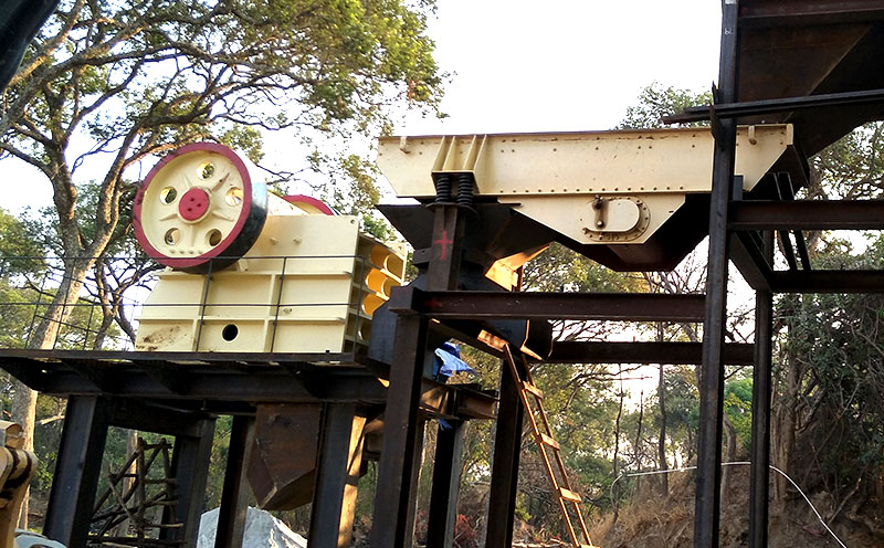 新疆花岗岩破碎生产线