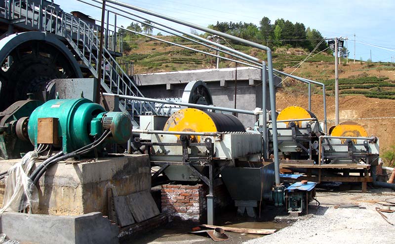 辽宁鞍山大型铁矿磁选工艺生产线